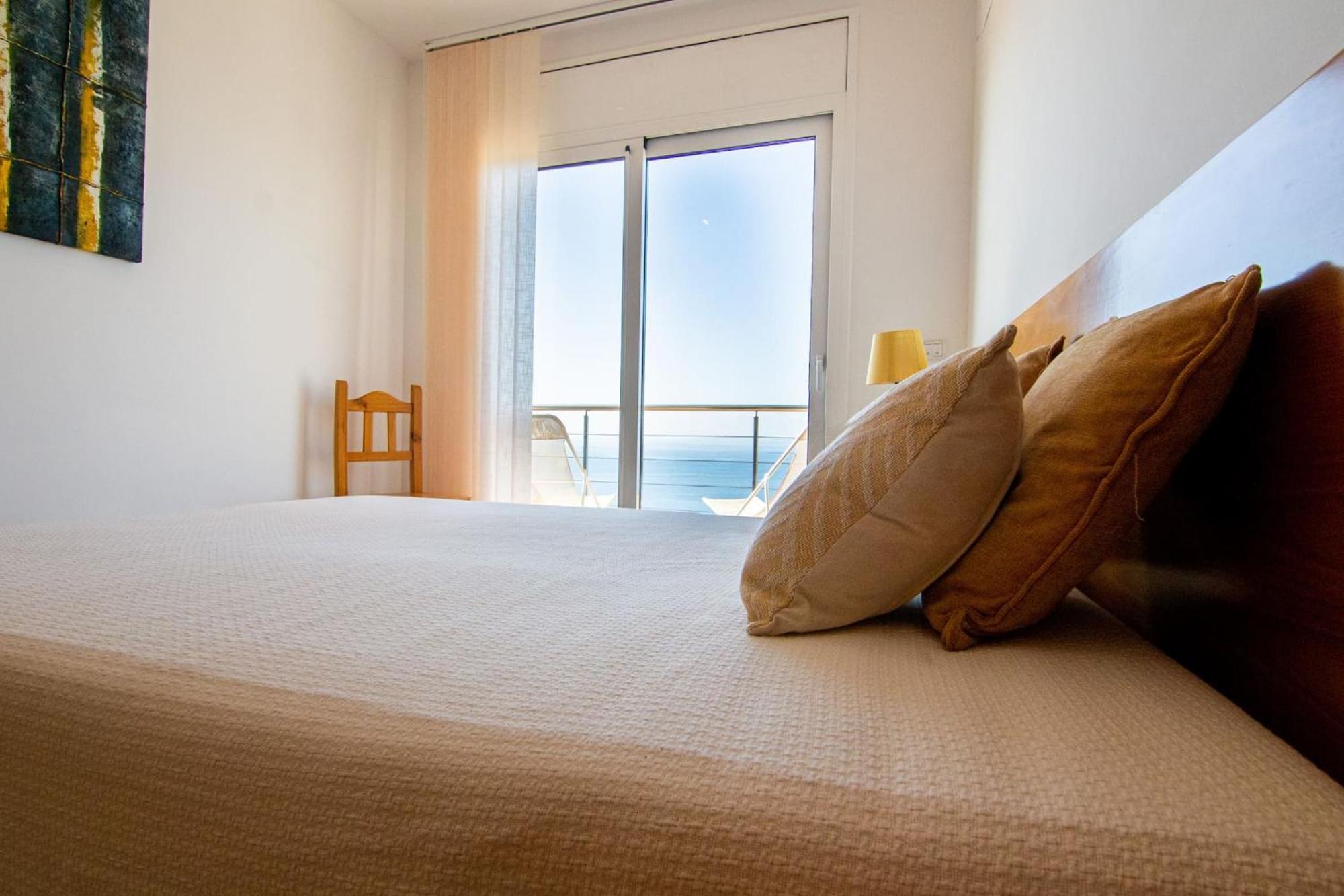 Ferienhaus La Perla En Canyelles, Con Vistas Al Mar